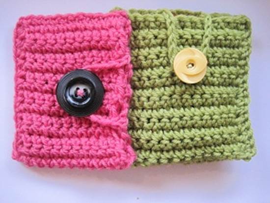 30 Stylish DIY Crochet Phone Cases --> Simple Cell Phone Case Crochet Pattern