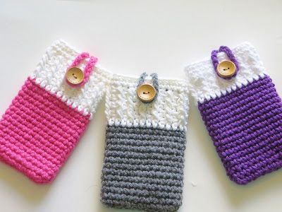 30 Stylish DIY Crochet Phone Cases --> Crochet Mobile Phone Cozy or Case