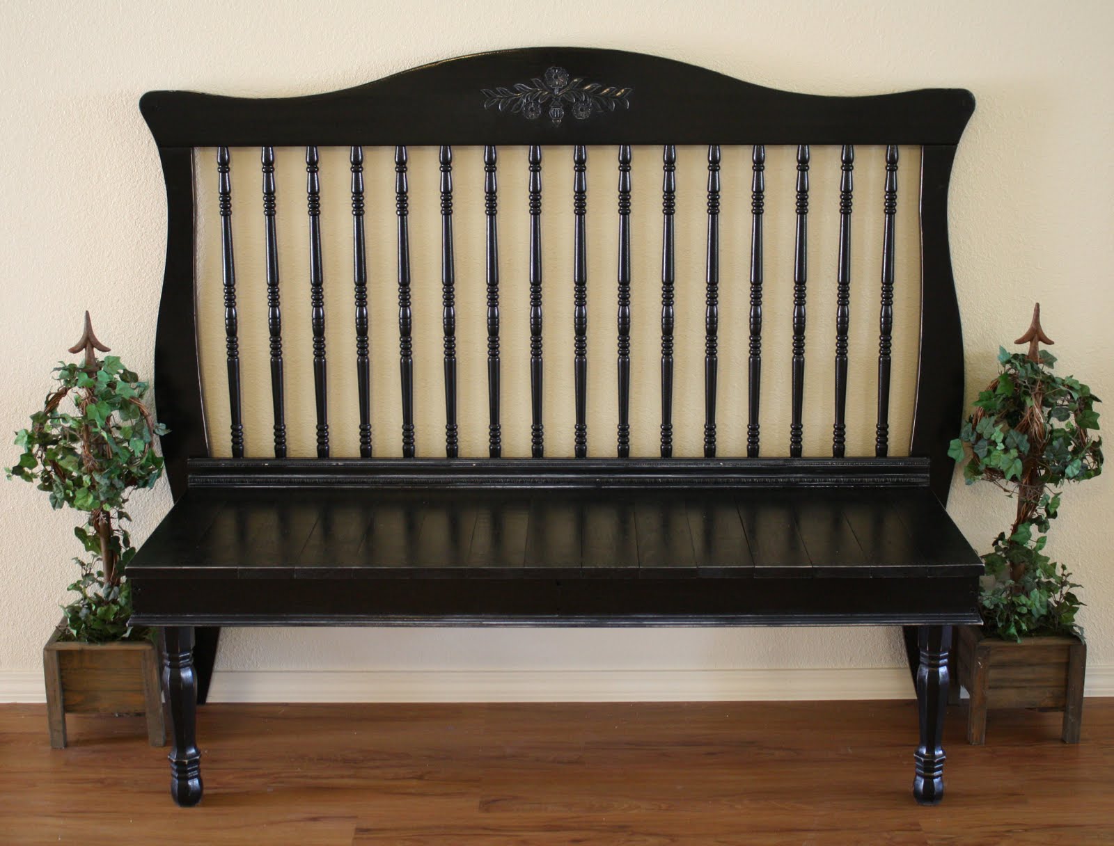 20+ Creative Ideas and DIY Projects to Repurpose Old Furniture --> Turn a Crib into a Bench