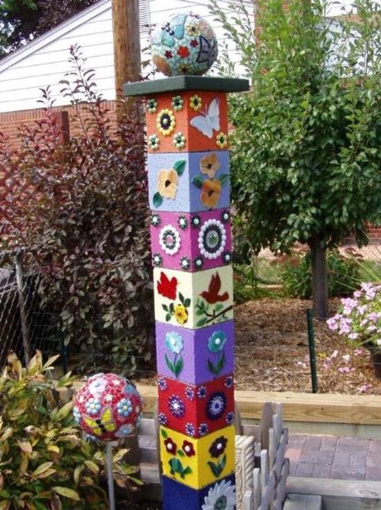 20+ Creative Uses of Concrete Blocks in Your Home and Garden --> Cinder Block Decorative Tower