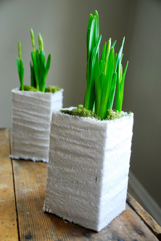 40+ Creative DIY Garden Containers and Planters from Recycled Materials --> Milk Carton Planter