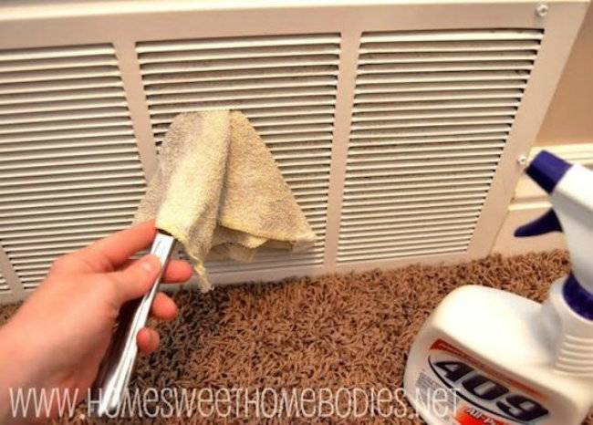20+ Cleaning Hacks for The Hard To Clean Items In Your Home --> How to Clean Air Vents