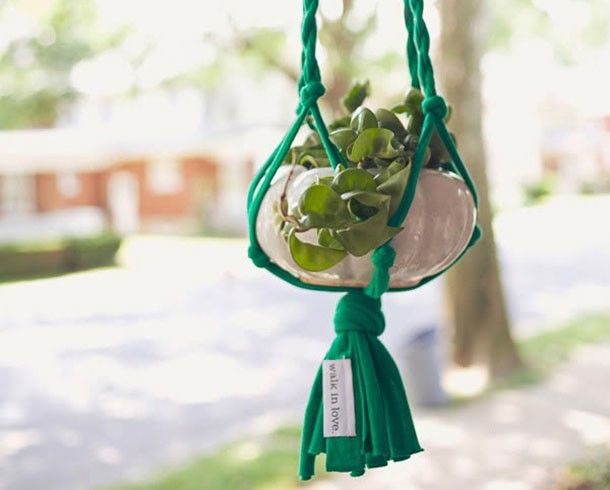 40+ Creative Ideas to Repurpose and Reuse Your Old T-shirts --> DIY T-shirt Plant Hanger