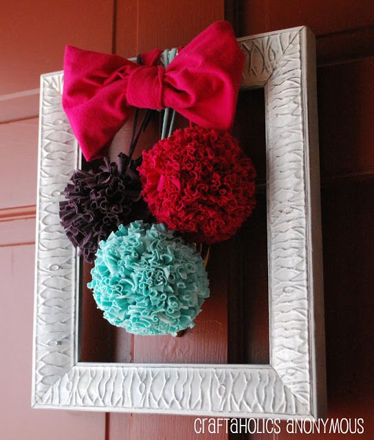 40+ Creative Ideas to Repurpose and Reuse Your Old T-shirts --> T-shirt Pom Poms
