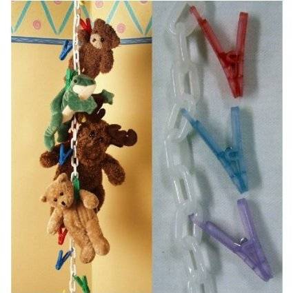 20+ Creative DIY Ways to Organize and Store Stuffed Animal Toys --> Hang Your Stuffed Animals on a Chain Organizer