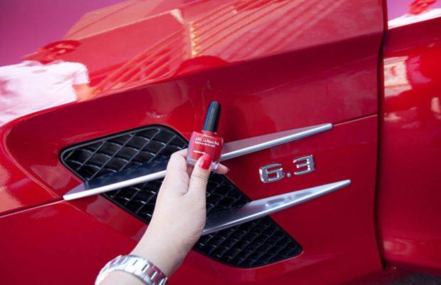 25+ Easy and Useful Car Hacks Every Driver Should Know --> Conceal Light Scratches on Your Car With Nail Polish