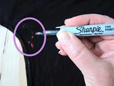 35+ Useful Clothing Hacks Every Woman Should Know --> Use permanent marker to repair bleach stains on clothes