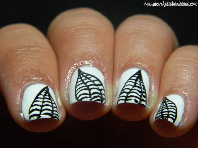 40+ Spooky and Creative DIY Halloween Nail Art Ideas --> Spiderweb nails