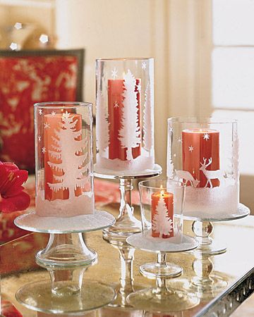 40+ Creative DIY Holiday Candles Projects --> Glittered Candleholders