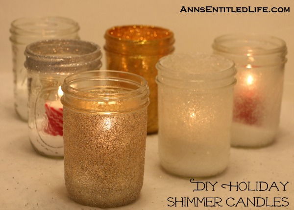 40+ Creative DIY Holiday Candles Projects --> DIY Holiday Shimmer Candles