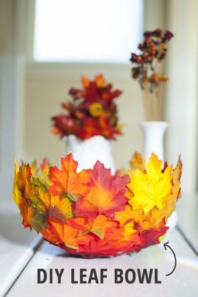 40+ Creative DIY Craft Projects with Fall Leaves --> Leaf Bowl