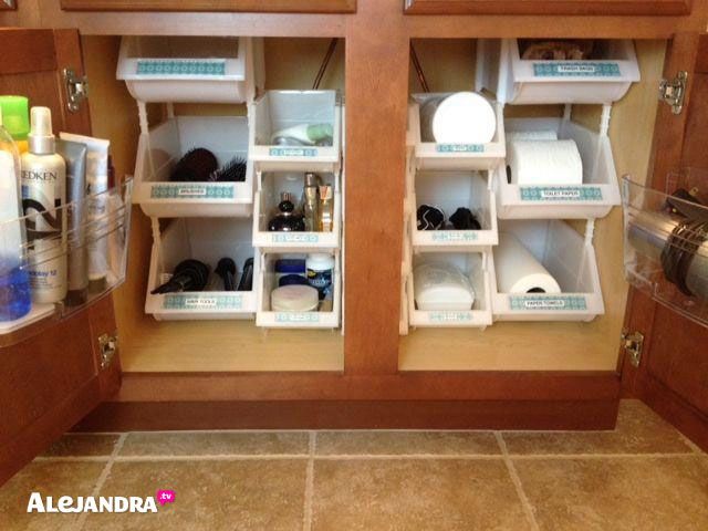40+ Brilliant DIY Storage and Organization Hacks for Small Bathrooms --> How to maximize space in your bathroom cabinet
