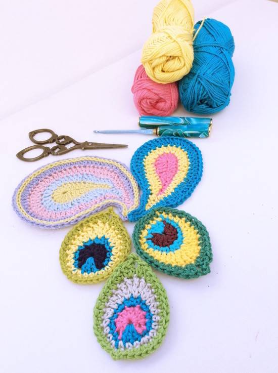 Creative Ideas - DIY Pretty Crochet Peacock Blanket