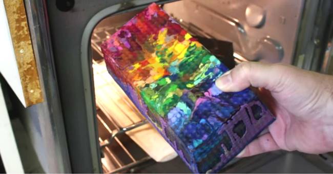 Creative Ideas - DIY Rainbow Crayon Vase