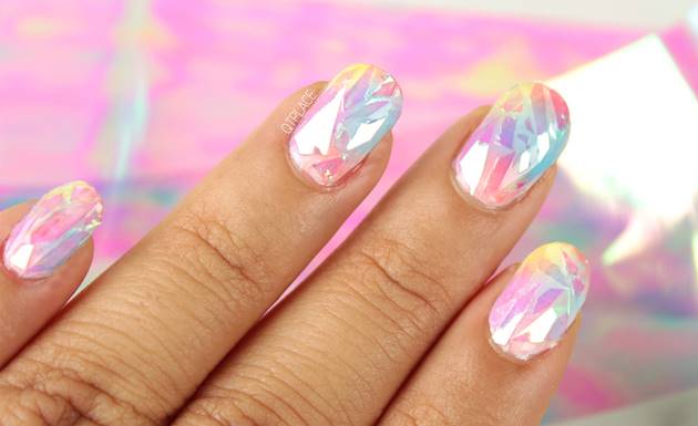 Creative Ideas - DIY Shattered Glass Nail Art