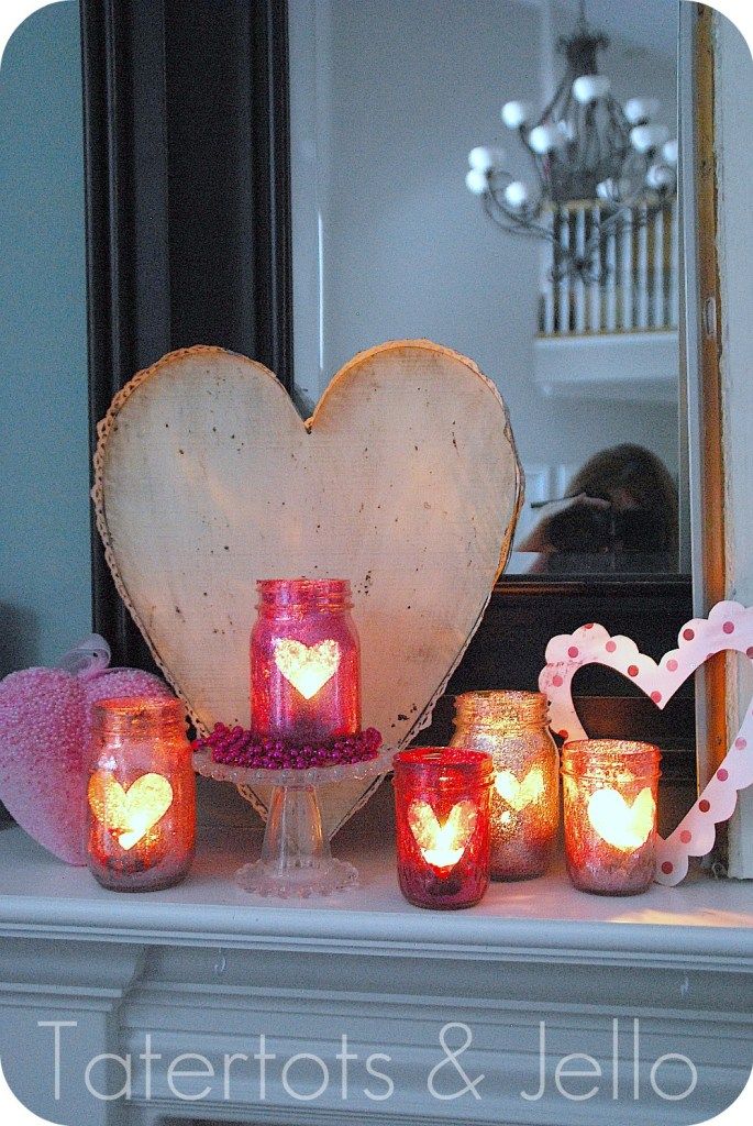 DIY Valentine Glitter Mason Jar